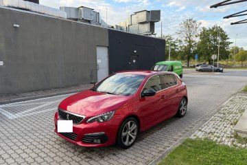 Salonowy GT LINE 1.5 HDI 130