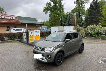 Salonowy 4x4 Hybrid full opcja