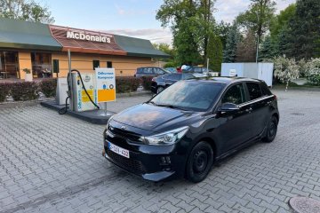 Salonowy GT-Line 1.2 Benz stan idealny