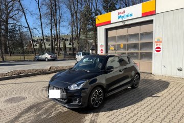 Salonowy  SPORT 140KM super stan