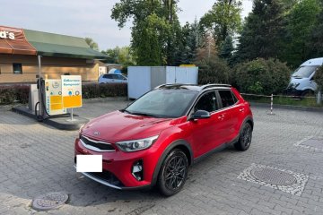 Salonowy 1.6CRDI Navi kamera 1 właściciel