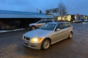 Zarejstrowany w PL dlugie oplaty i przeglad