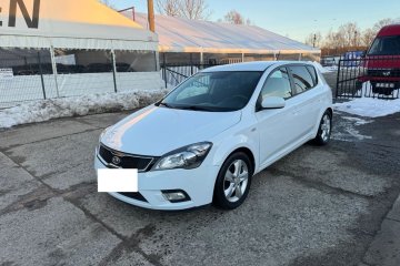 Salonowy 1.6CRDI 90KM 89000KM