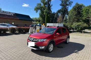 Salonowy Stepway 0,9 TCE stan idealny automat