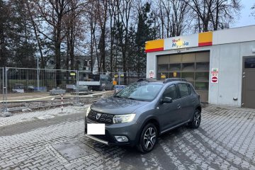 Salonowy 0,9tce stan idealny kamera